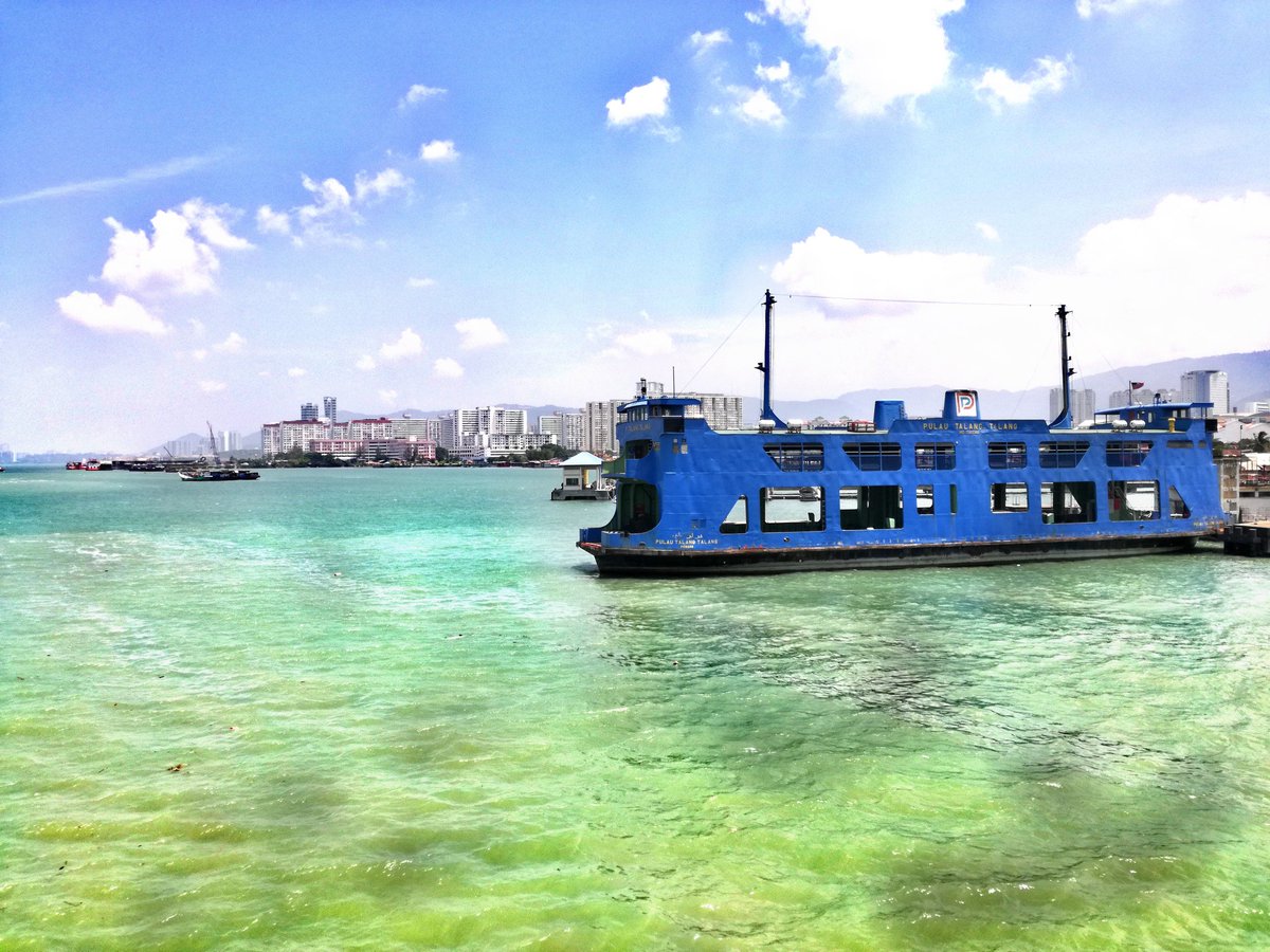 neyrashazeyra's tweet photo. Ferry Port at Penang #CWcontest2017 #citrawarnaKL2017 #SayangMalaysia #Penang https://t.co/H79Pss42rO