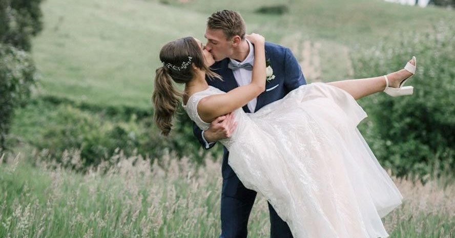 Adelaide_FC's tweet photo. Congratulations to newlyweds Daniel and Megan Talia 🤵👰 

More in Behind Crows Doors: https://t.co/yVeSc2huLj

#weflyasone https://t.co/Uhiza5JVoR