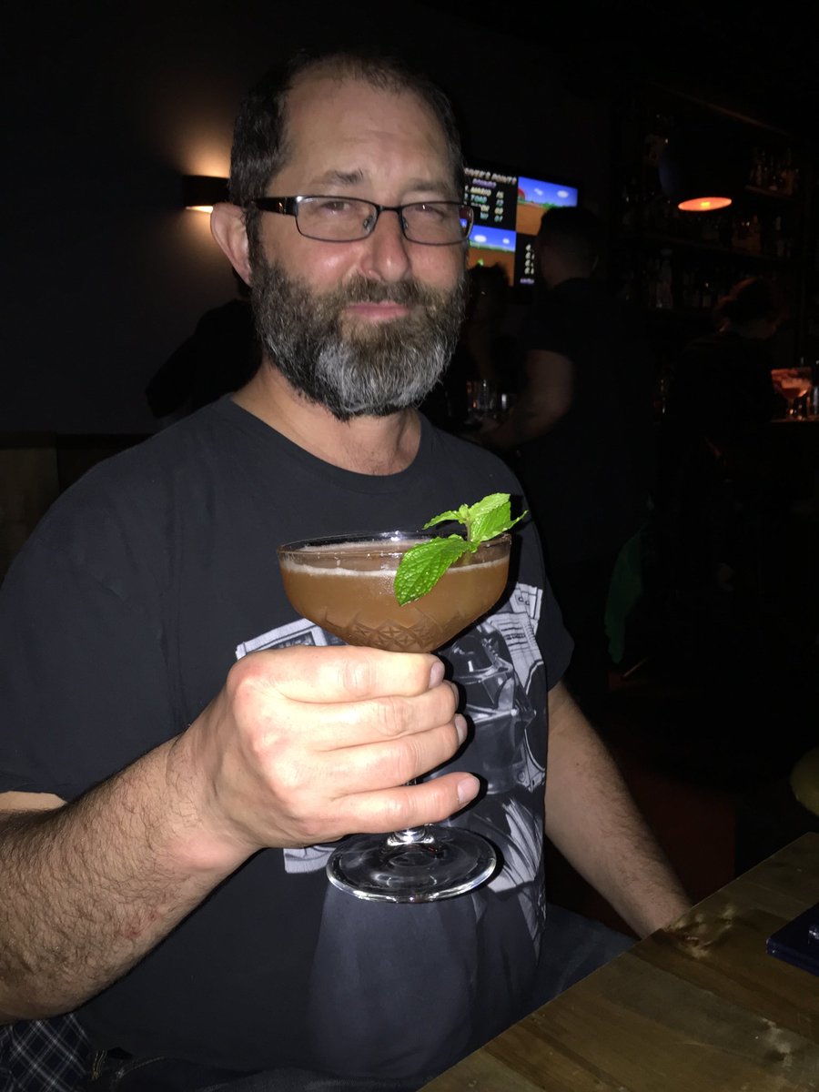 nickborodenko's tweet photo. If Mike isn’t up for the CIRPA AGM tomorrow, this is why #CIRPA2017 #FancyUmbrella https://t.co/ZsMNwf5Ful