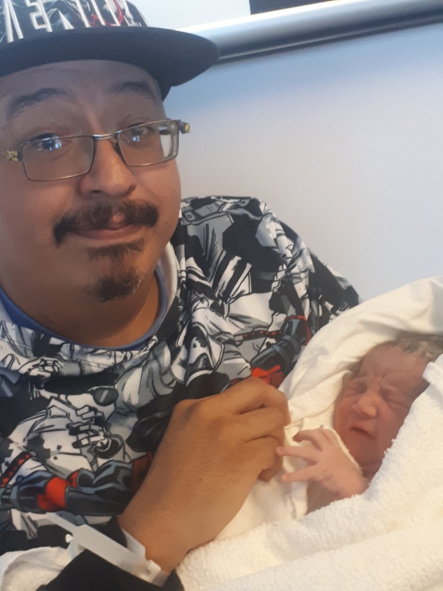 DGCreecepticon's tweet photo. Adding a new player to"The Game" the reason i haven't been much of an online presence lately. #BabyCreecepticon @Team_BFN8IVz @GamersCom6 https://t.co/tNhlS20MJ4