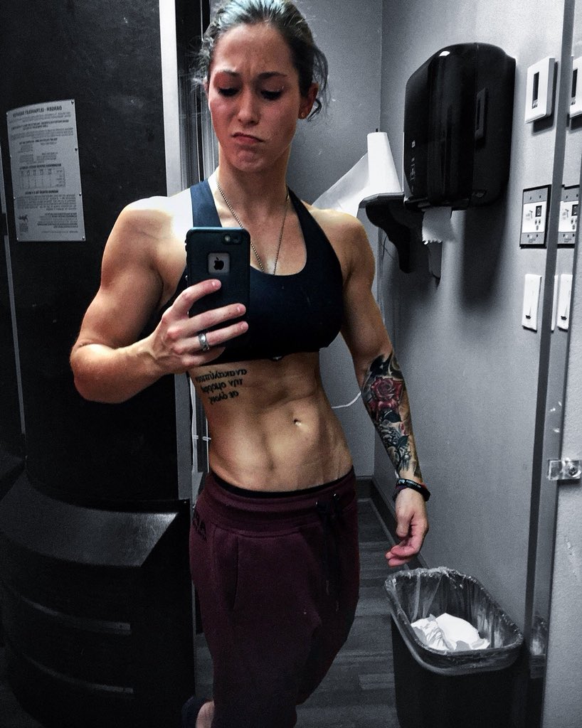 cycloneirma's tweet photo. 🔥toasted🍞 #fitink #AmericanMade #americanmuscle #militarymuscle https://t.co/Yjucd45BdR