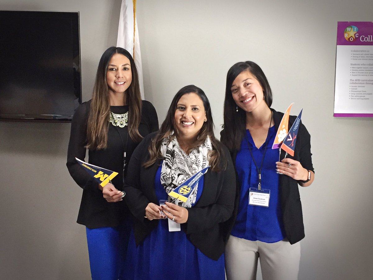 CayabyabAlana's tweet photo. When you show up at a district AVID training and unintentionally are color coordinated with your coworker friends๐๐ค. #STAVIDpride https://t.co/2oKkeAXidT