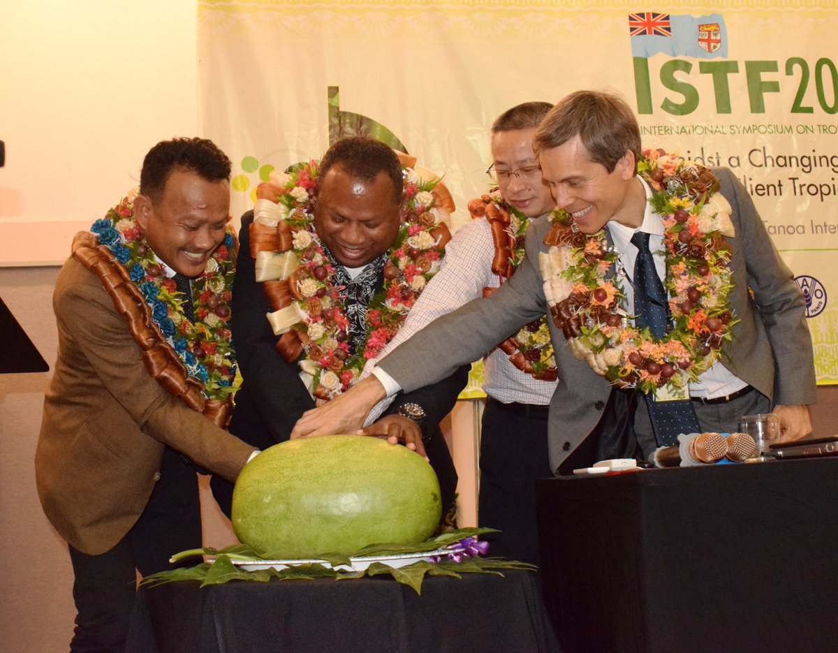 FijiAgriculture's tweet photo. @SeruiratuCOP23 officiated at the International Symposium on Tropical Fruits which commenced in Nadi yesterday #ISTF2017 https://t.co/f1FDVPn3EV