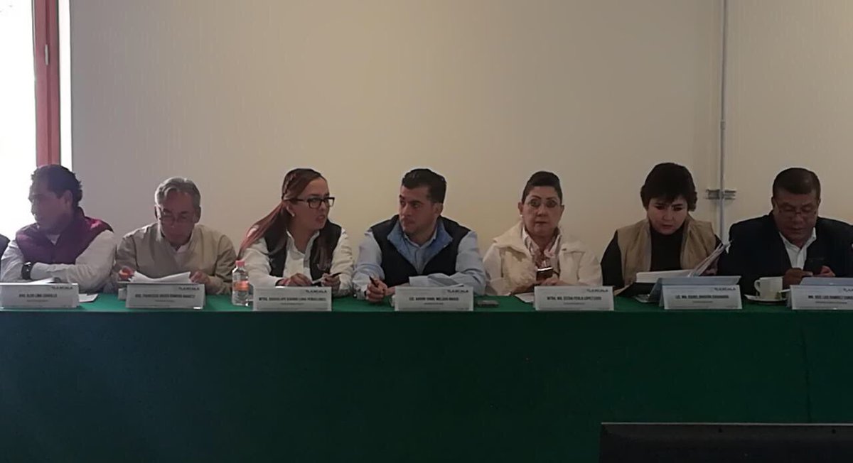 yamilmelgar's tweet photo. El día de hoy sostuvimos 2sesion de trabajo de la Estrategia Nacional de Inclusión,con tres niveles gobierno. Sedesol.@tlaxcalaIMSS https://t.co/7Bhrxac19K