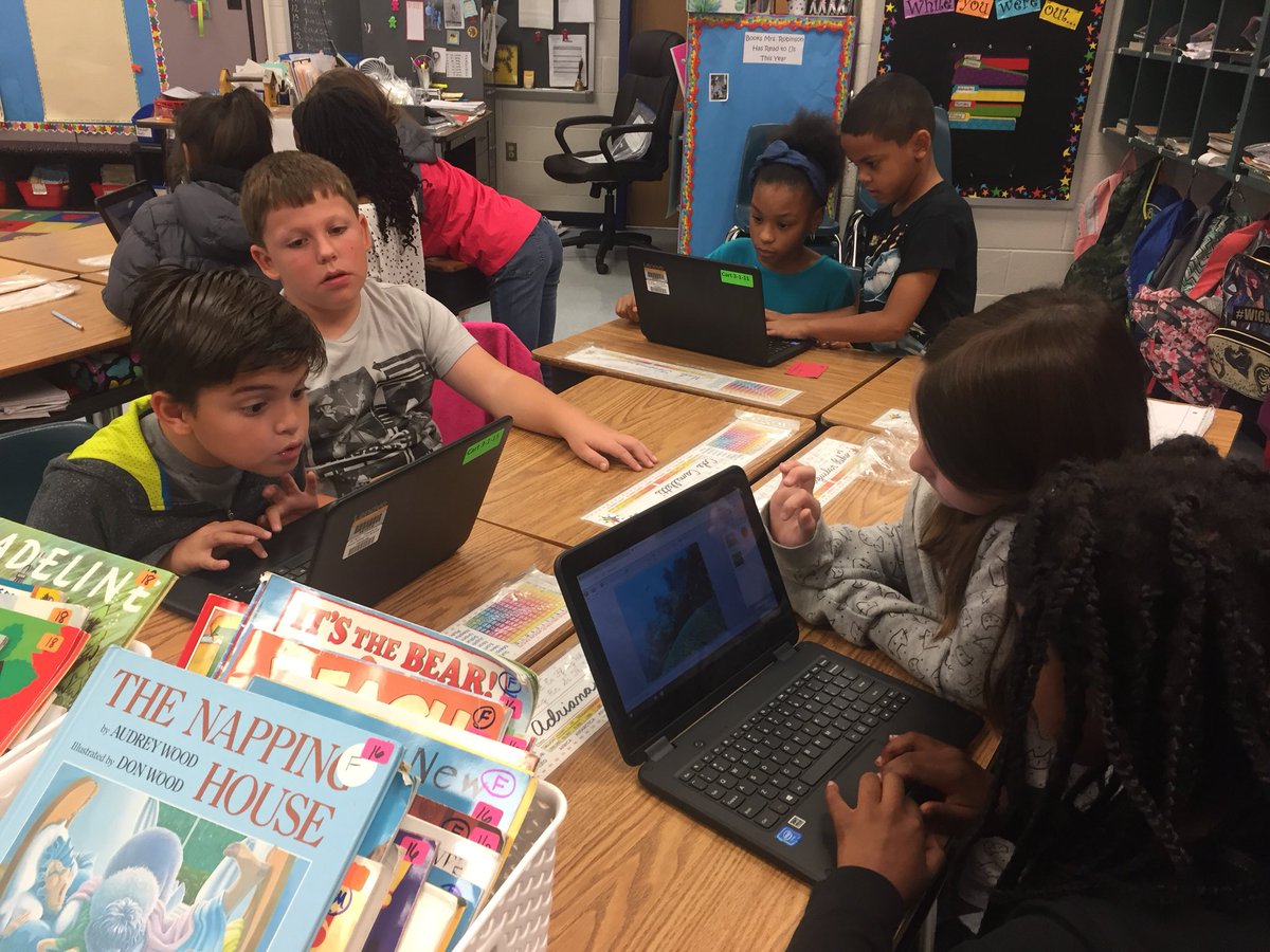 Robinson6Ela's tweet photo. @lees_eagles Mrs. Robinson’s 3rd graders used Wixie to collaboratively create math word problems:) https://t.co/Z64aCmlI3E