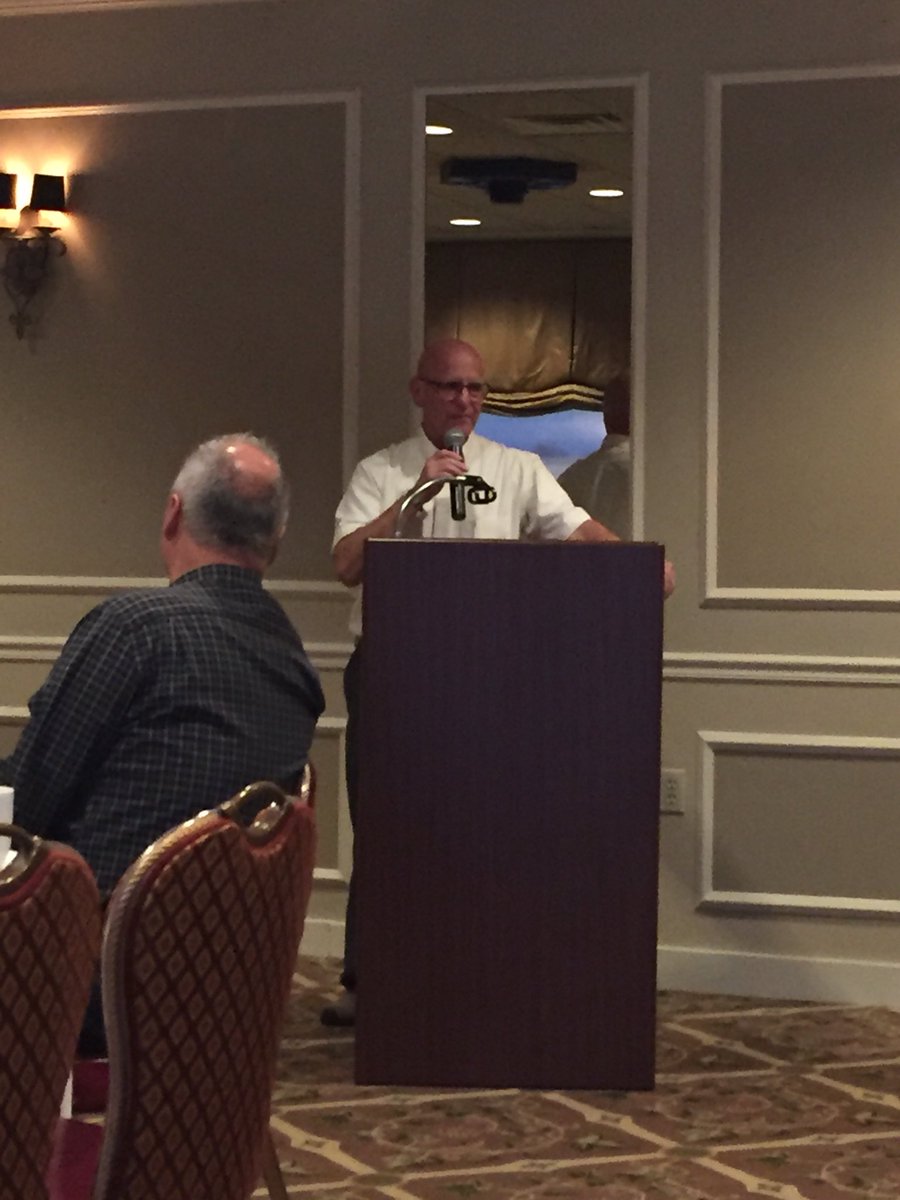 BPolimer's tweet photo. Great night yesterday honoring Uncle Bruce. @MansfieldFD1820 #hero #911hero #32yearsofservice https://t.co/g4WzREijE4