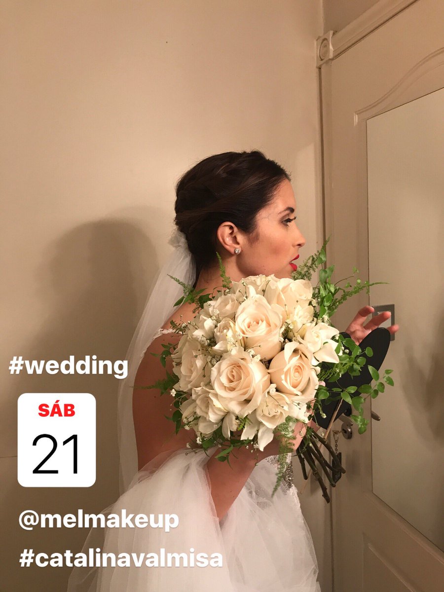 CValmisa's tweet photo. #wedding #weddingday #novia #hairstyle #peinado #catalinavalmisa 👰🏻💍 https://t.co/8jO17nAPn9