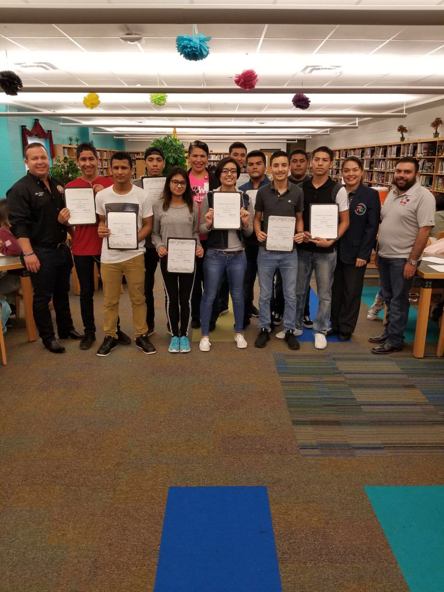 JLHS Academies tweet media