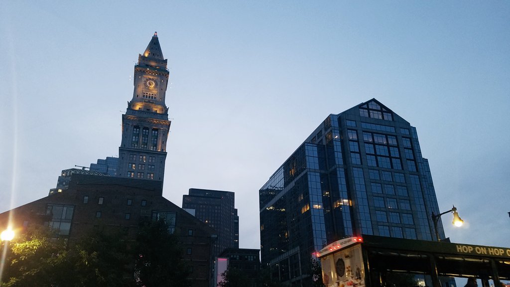 _TylerChristine's tweet photo. Perfect weekend spent in Boston 😍🏙🌃 #Boston #Massachusettes #Weekend #Getaway #Mass #BTown #Travel #Adventure #YouTube #Outside #Fun https://t.co/1dw5F8mdWt