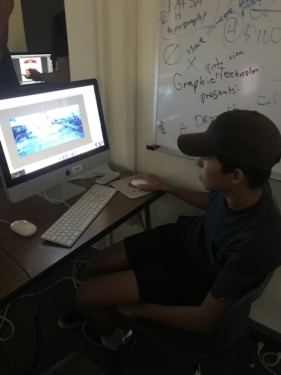 CVHS_Dragons's tweet photo. @CVHS_Dragons #GraphicTechnologyProductions student Eddie Soria using #photoshop to create a logo for his #production company!!  #CTE https://t.co/QrPr5Gljl9
