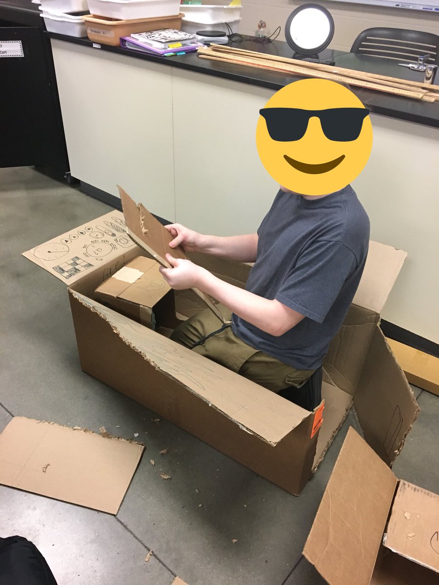 ScienceHudgens's tweet photo. Makerspace club is a good reminder that 8th graders are still kids! #givethemboxestheycreate #ivealwayswantedtodothis #fjhswolves. https://t.co/5WpgQbZKaA
