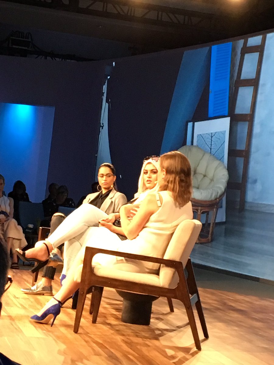 cindymstockwell's tweet photo. You have to love what you do more than you care about what others think. There will always be haters - Lily Singh #zeitgeist17 #triliamedia https://t.co/zsZq33cJ9U