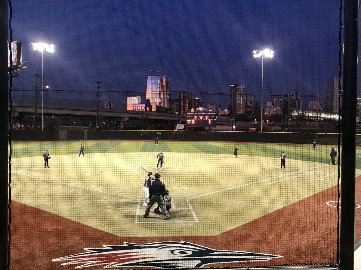 Msu Denver Softball Gorgeous Night At The Msudenver Regency Athletic Complex