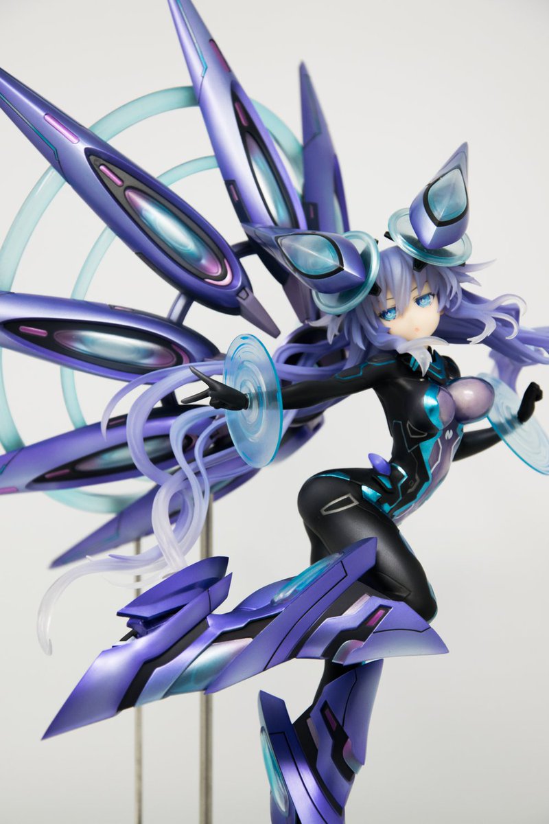 hobbylinktv's tweet photo. We're taking a look at an otherworldly figure today: Vertex's #NextPurple from Megadimension #Neptunia VII!
https://t.co/u5KKiDHVlk https://t.co/QEqP9VrXfy
