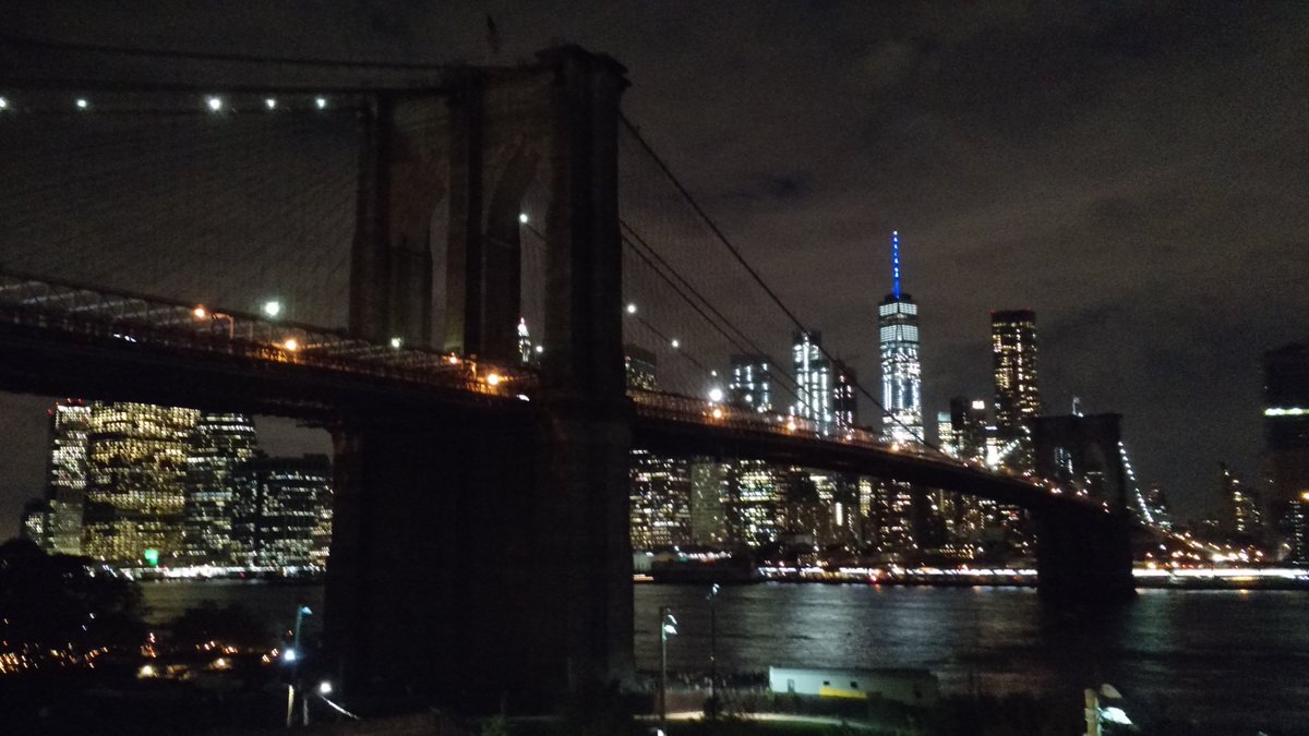 An amazing view from 55 Water St. roof during <a href="/FastCompany/">Fast Company</a> Innovation Festival. #FCFestival #happyhour #BrooklynBridge #FreedomTower #Dumbo