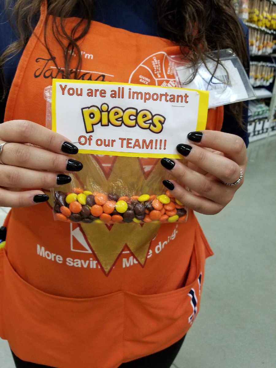 THDBrea's tweet photo. 1072 Cashier Appreciation #CAM2017 @Allen83hd @PacSouth @NotoKara https://t.co/djBE2fTRLE