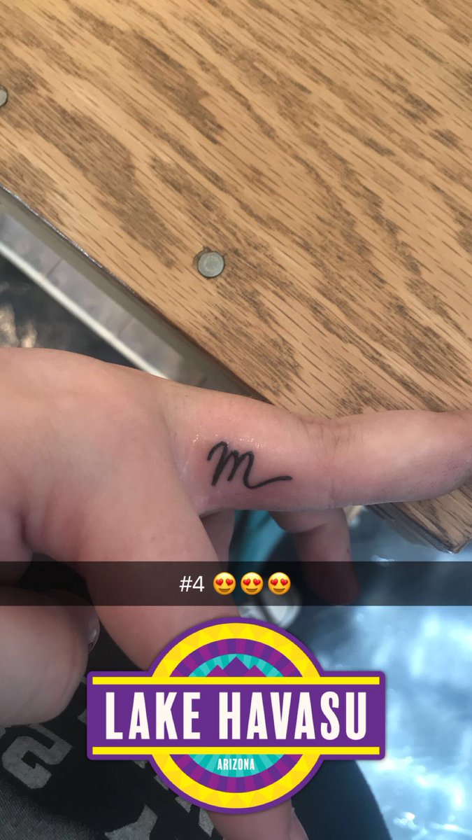 Mkaylee8_'s tweet photo. had to add that new new 😍 https://t.co/3a59njrigt