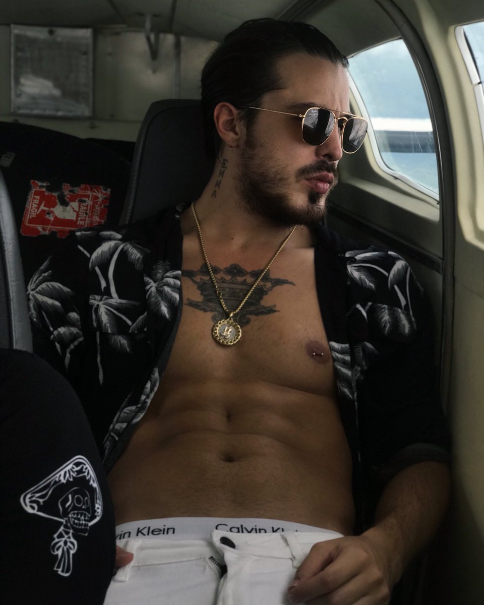 Llane's tweet photo. ✈️ https://t.co/tVS5HsVoXX