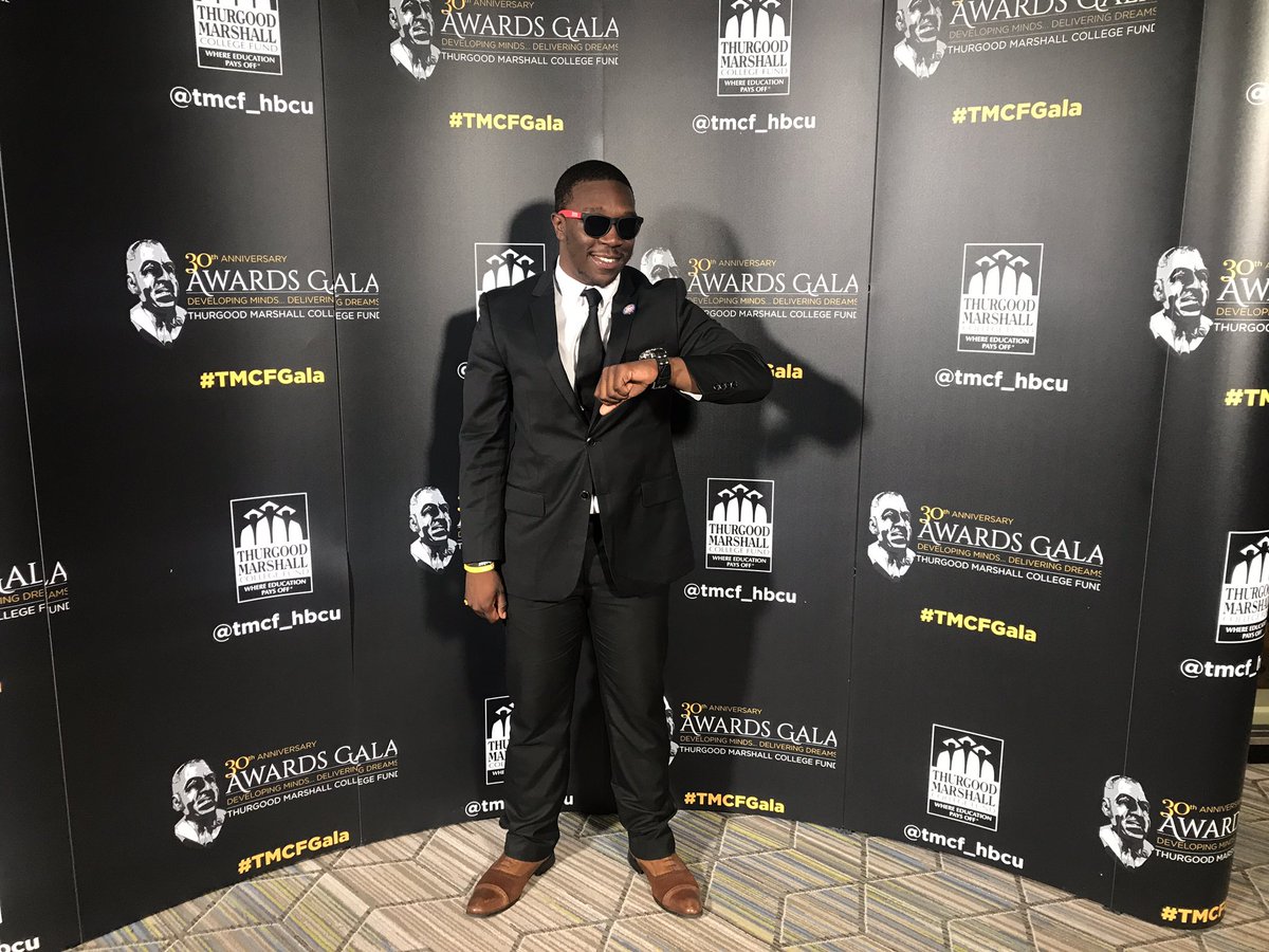 tean_becoate's tweet photo. Time is 💰 #TMCFGala https://t.co/Hi7INxgXQP