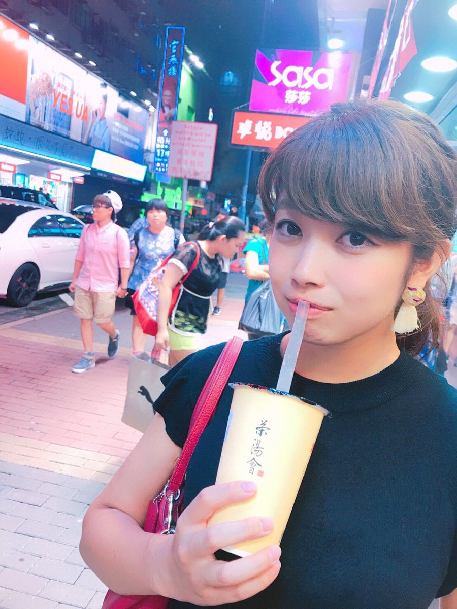 梅山 茜 フリーアナウンサー 食欲の秋 って言葉作った人 天才だなあ と思う今日この頃 写真は美味しいものがたくさんあった香港にて