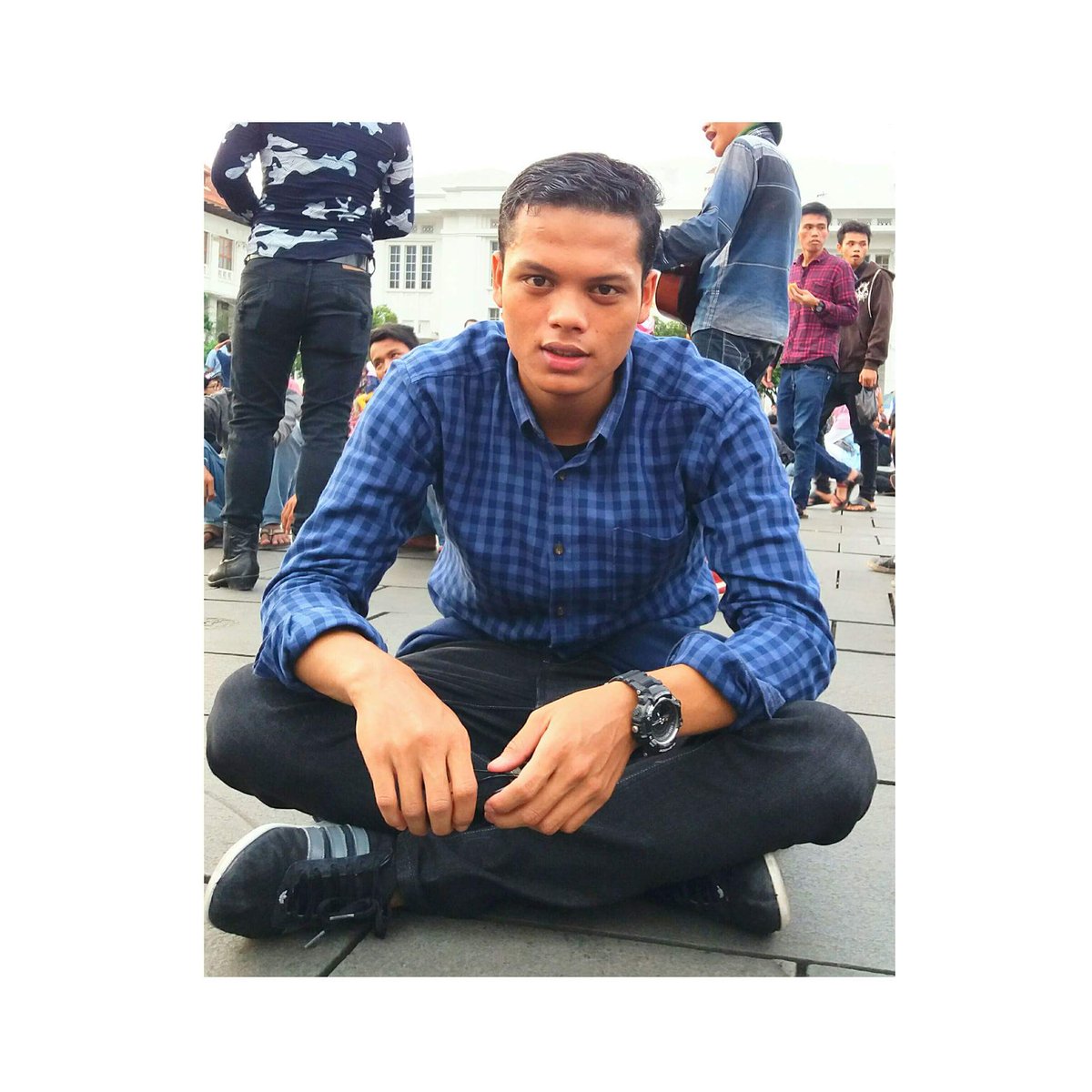 budiputra368's tweet photo. @Gay_Tangsel  minta di promot ni guys.. New comers str8 SIAL...!!! Security DELTA https://t.co/C0d03cOWjO