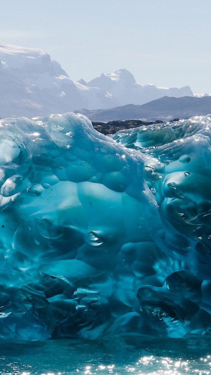 Explorepics_'s tweet image. water to ice