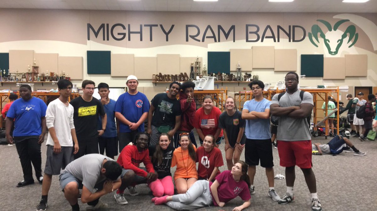 oliviadicarloo's tweet photo. hard to believe that the rough, yet rewarding, 5-8 rehearsals are OVER for the seniors!!! https://t.co/R4fSb81ZQ2