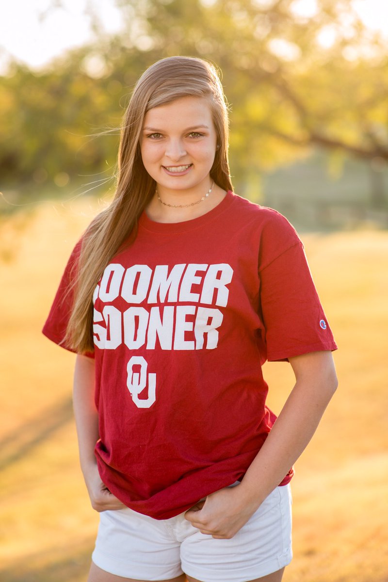 audreysamaras's tweet photo. I'm so excited to attend The University of Oklahoma next fall!! #boomersooner #oubound #ou22 https://t.co/3rCyW8D3E7