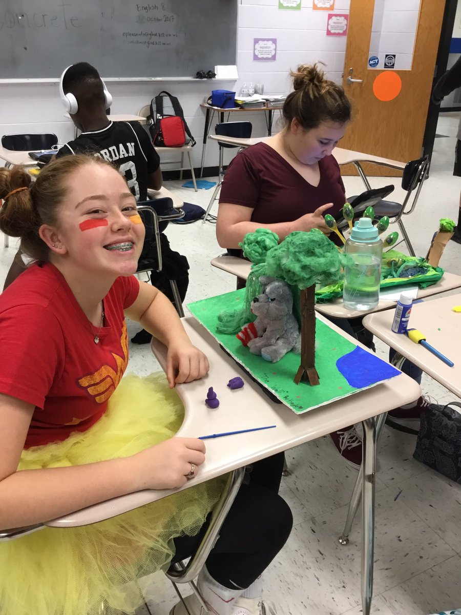 MrsFergusonGMS's tweet photo. Our students are using their creative sides to build zoo exhibits. I cannot wait to see the finished products on Wednesday! #BellyUp #ECCHO https://t.co/vLlk3LODpw