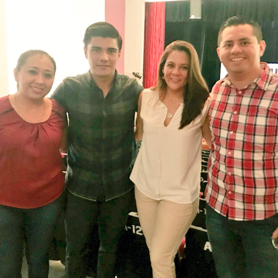 gabrielacdt's tweet photo. Siempre es un gusto coincidir!!! #2GENC @AlexFuentesSV @Luis_MartinL @judithmatos @ENC_ICADEP https://t.co/vNlhZDz8Ll