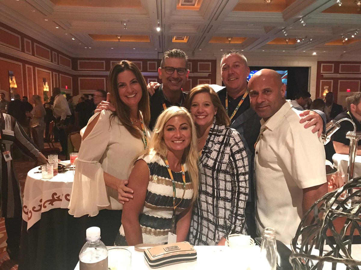 reciv1573's tweet photo. #jmacashbash2017
Here we go for the cash! https://t.co/AD0vuql6mm