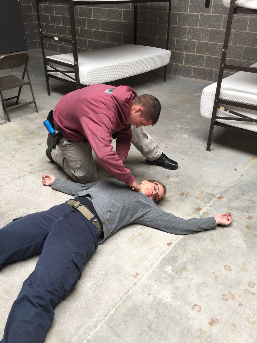 Colonel_Ritzman's tweet photo. A recruit practices emergency trauma treatment at our recent academy. Apply now for the 2018 Iowa DPS Academy! https://t.co/aqbTASAi14