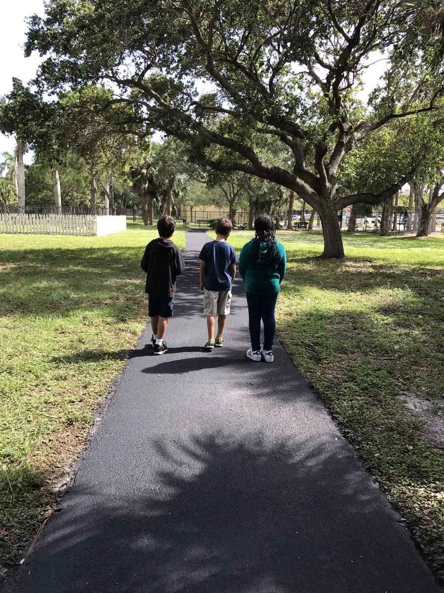 AllamandaES's tweet photo. #Resurfaced #NatureArea #path! So #proud of #MaintenanceDept & #LandscapeCrew-cleaned up #hurricanedebris everywhere fast! Fixed us pronto!๐ https://t.co/5A8CyjdGPN
