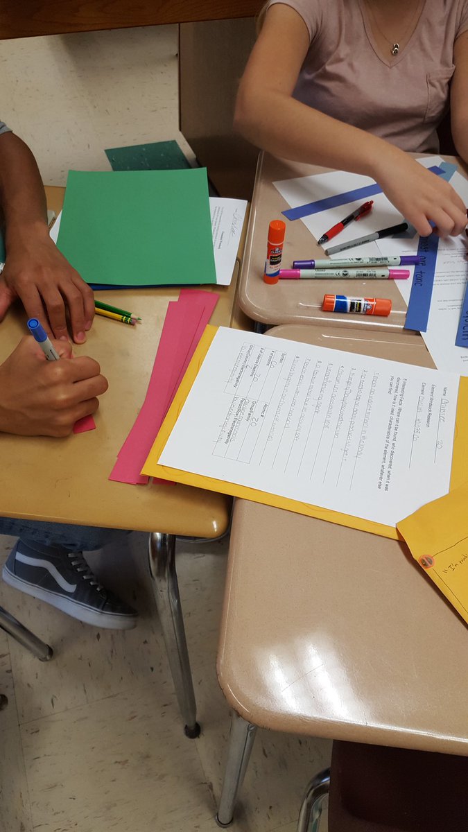 MsMillsPatapsco's tweet photo. More hands on discoveries! Elemental Windsocks #collaboration #creatinglearning #BCPSmakes #studentengagement @BCPSSci @CraigTReed_PHS https://t.co/XgMQZr8aKY
