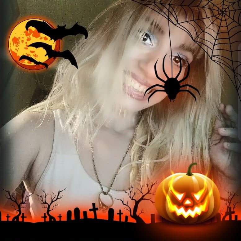 nancybout's tweet photo. #Halloween $#fallsongs https://t.co/U4vVNdSjMk