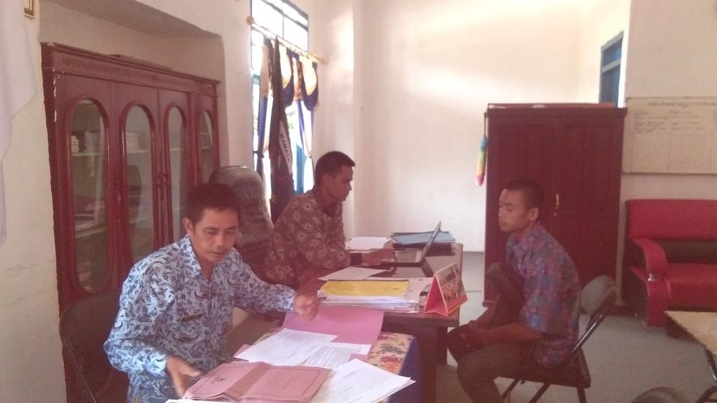 Hasbianto14's tweet photo. Musyawarah Antar Desa (MAD I ) Dalam Program Inovasi Desa tahun anggaran 2017 
Di kec.Tabulahan kab. Mamasa prov. SULAWESI BARAT https://t.co/cULc2mGCws
