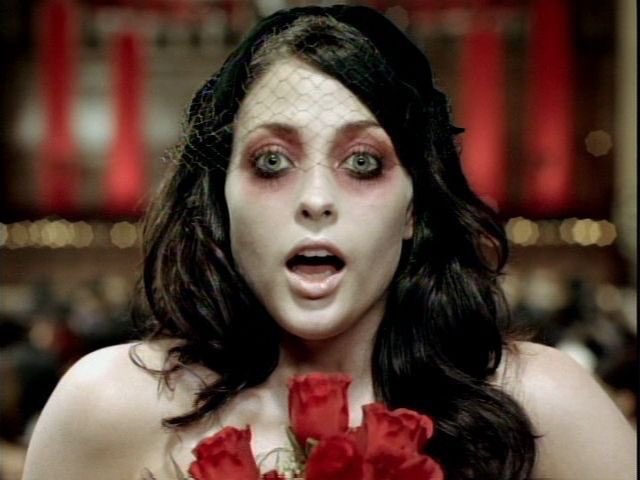 Wifiwifey91's tweet photo. Couples costume idea https://t.co/BoiQ4N8ABi