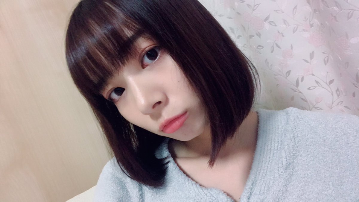 岡田 紗 佳 整形