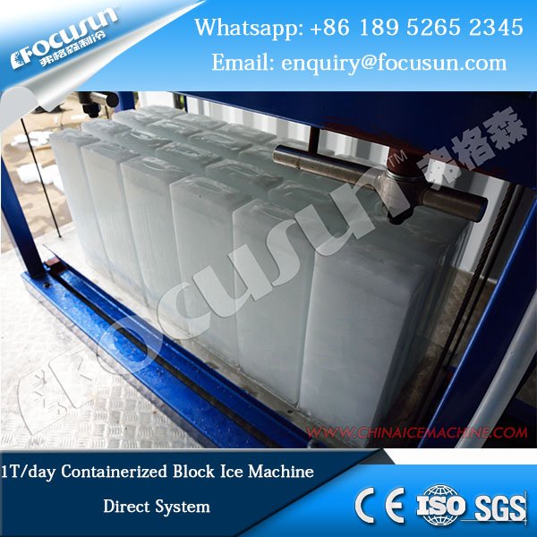 Focusun_Ice's tweet image. FOCUSUN 2017 HOT SALE direct containerized type 1T/day #blockicemaker. Extremely easy to transport everywhere. #chinaicemachine #icemaker