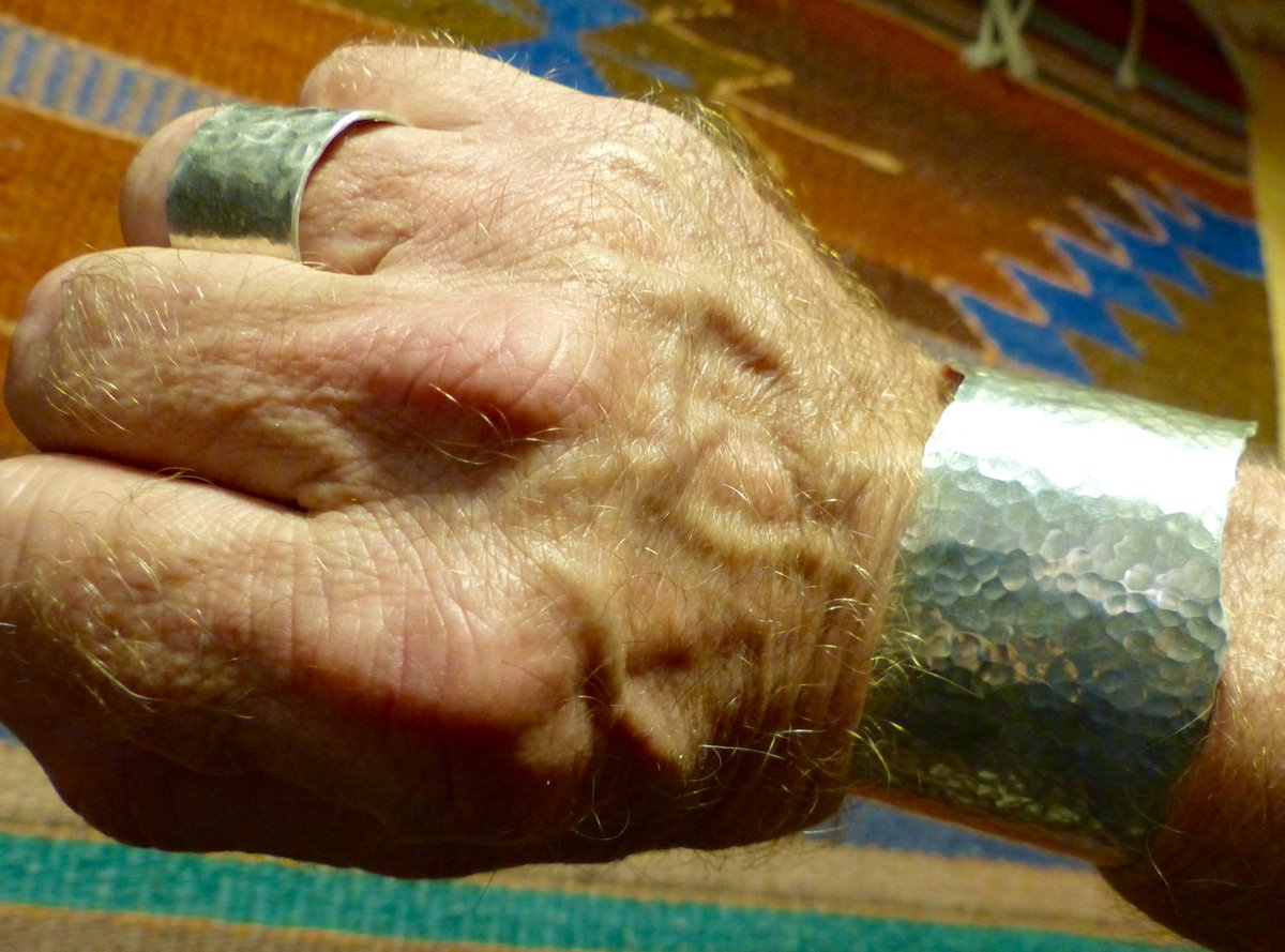 CommunalBeat's tweet image. Hammered Sterling cuff with irregular edge and hammered heavy mens ring.