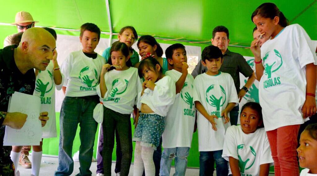 wbcmoro's tweet photo. Siento gran orgullo de pertenecer a @InfoScholas fundación de @Pontifex @Pontifex_es . Hoy se visitó albergue #Jojutla #FuerzaMexico https://t.co/ec7hfj1EL4