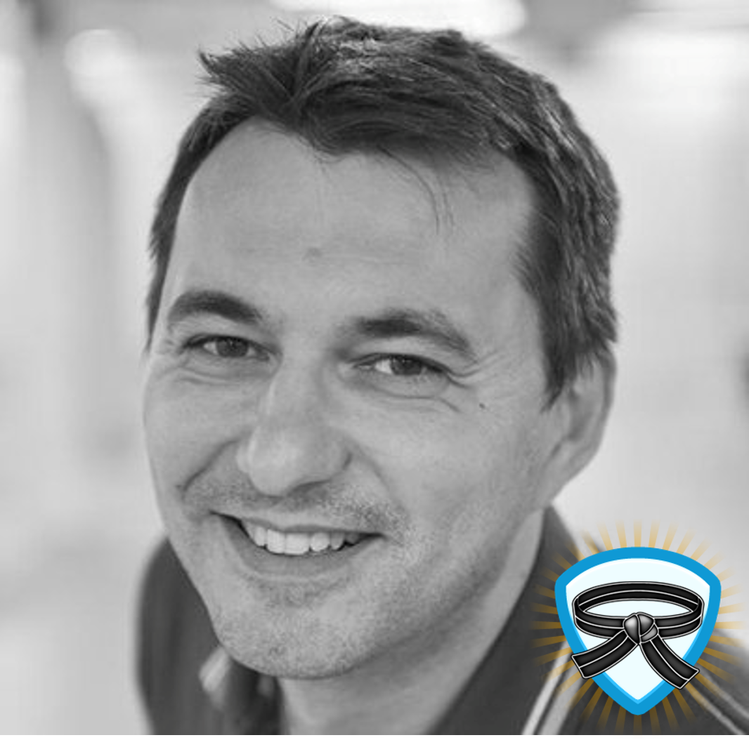 ADVENTSC's tweet photo. Manager chez Advents, @PainBenoit a obtenu la certification Black Belt Innovation Games ! Félicitations à lui ! 
https://t.co/3tUzUlmfXK https://t.co/yv150qqqLr