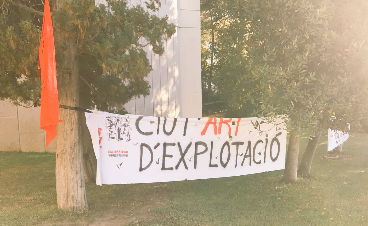 Solidaritat amb les companyes i companys de <a href="/vaga_ciutart/">Vaga Ciut'art</a> de Barcelona, museus en lluita!Tot el nostre suport des del Telefèric.