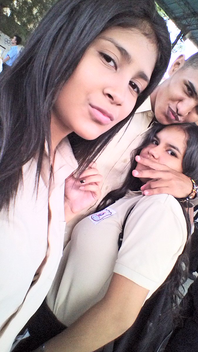 estebanybb's tweet photo. Falta poco dios 🙈 https://t.co/izCPRx332p