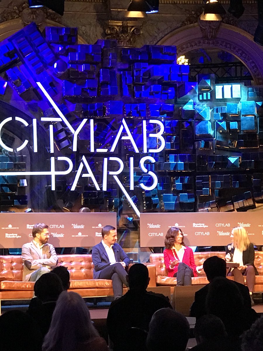 ComoodleGuy's tweet photo. @amalia_zepou  great to see you on stage at #CityLabParis. I agree at its heart engagement is about ownership https://t.co/0EiVQArpVs