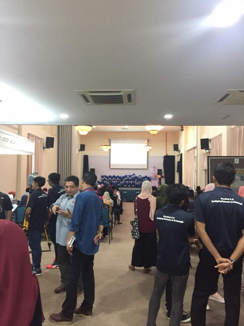 GEOFest2017's tweet photo. Update Geofest2.0
Global-Trak Talk
#Geofest2.0 https://t.co/sGRb599DtK