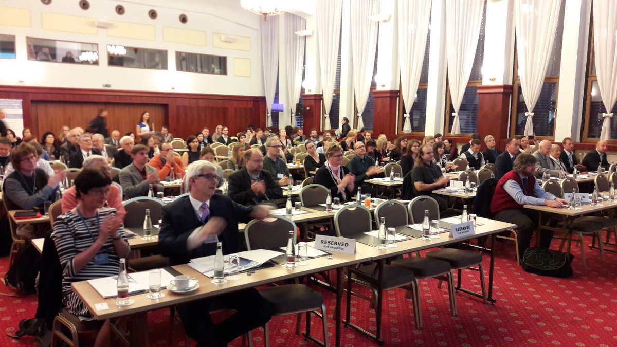 StanislavStech's tweet photo. Dnes jsem přivítal účastníky konference „CZEDER“, kterou každoročně pořádá #TACR ve spolupráci s @msmtcr. Více na https://t.co/tlUtaeTMaU https://t.co/0XzEyZjwLC