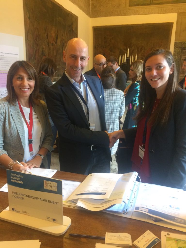 Spazi_Attivi's tweet photo. 300 partecipanti,29 Paesi,110 PMI e Istituti Ricerca,159 meetings:sono i numeri di @EEN_EU Biotech and Bioeconomy Partnering Event #IFIB2017 https://t.co/O1gJmvHDWG