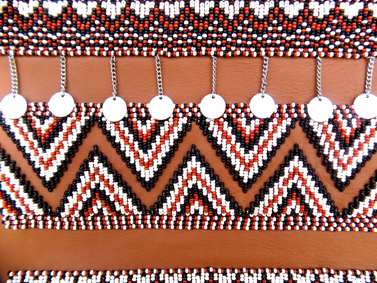 Zinjdesign's tweet photo. Hand-stitched to uphold our ‘lifetime’ guarantee. #handbags #trends #handbagshop #shopping #shoppingonline #shophandmade #shophandbags https://t.co/hJ8Ib5Grxc