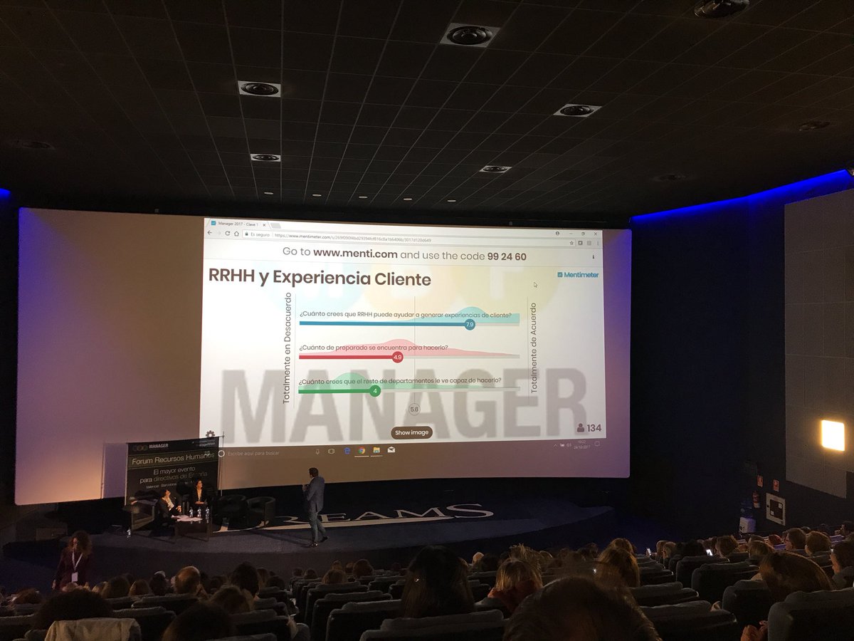 Sheilaestebanc's tweet photo. Muy fan de ver como la tecnología nos permite interactuar en directo #MBFMadrid https://t.co/44gt1j15nt